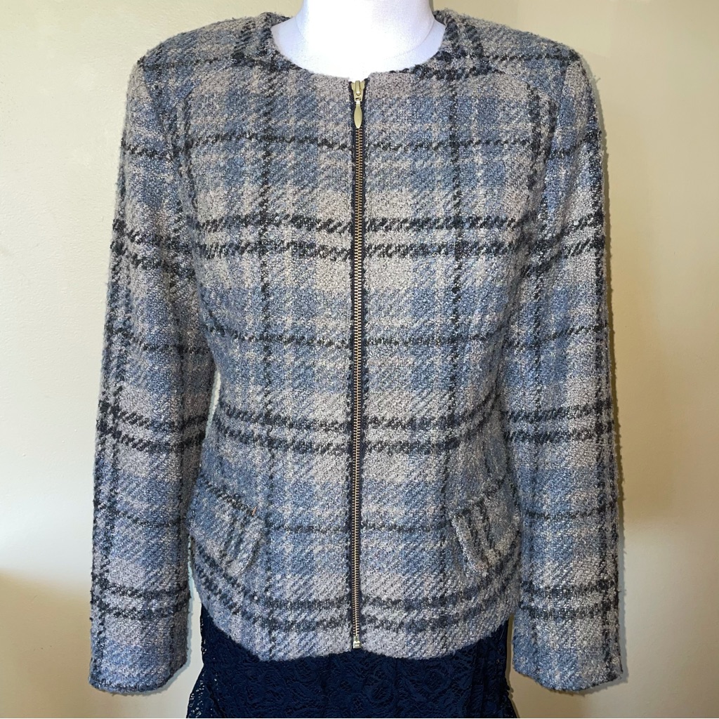 Chicoâs Beige Tan Gray Black Gold Metallic Plaid Zip Front Wool Mix Jacket